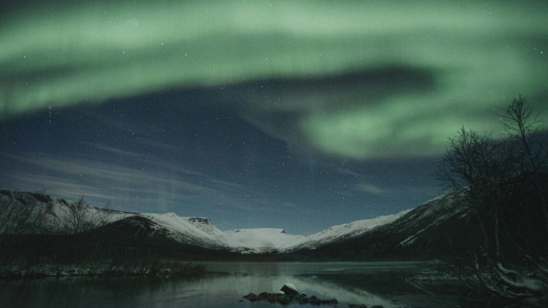 Les meilleures excursions depuis Mourmansk : activités par saisons